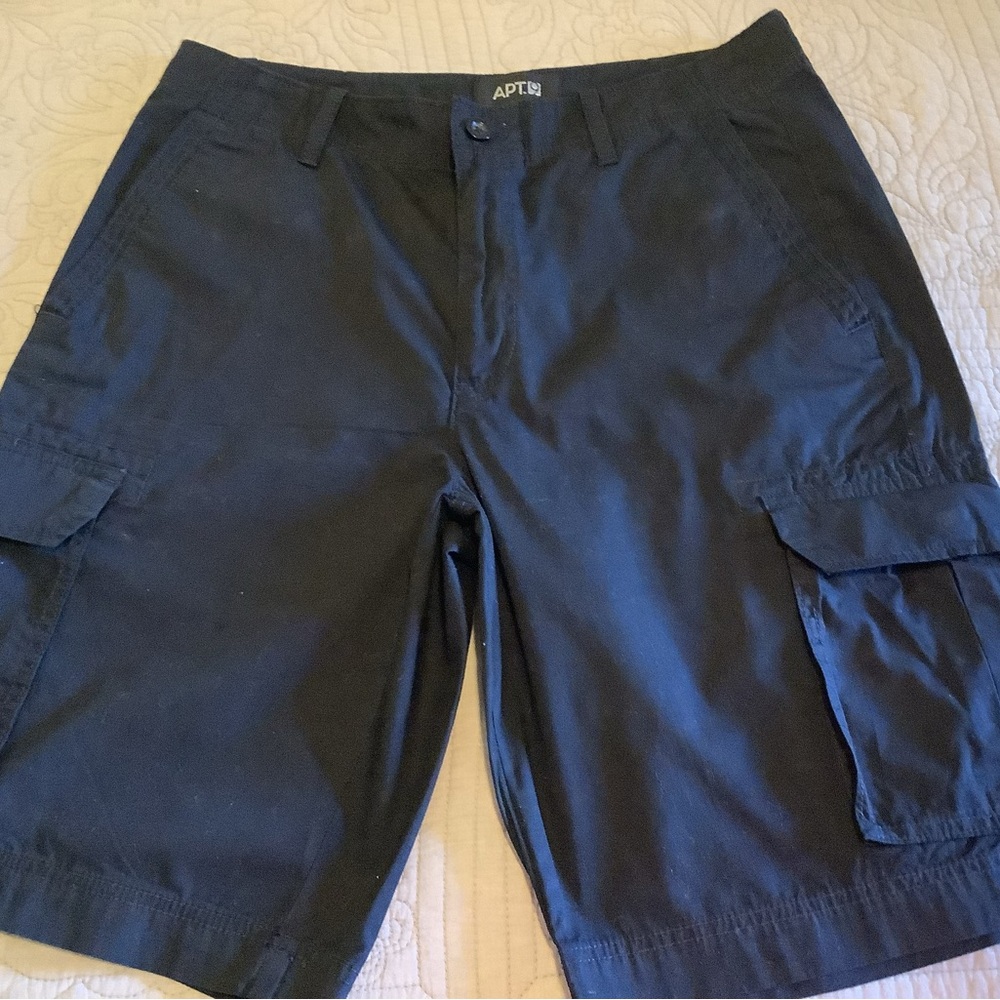 Apt. 9 Men's Dark Cargo Shorts 34